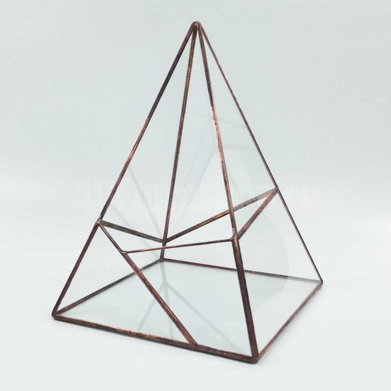 Геометрическая ваза Пирамида #2