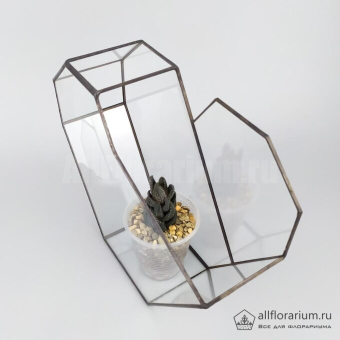 Геометрическая ваза для флорариума Сердце #2